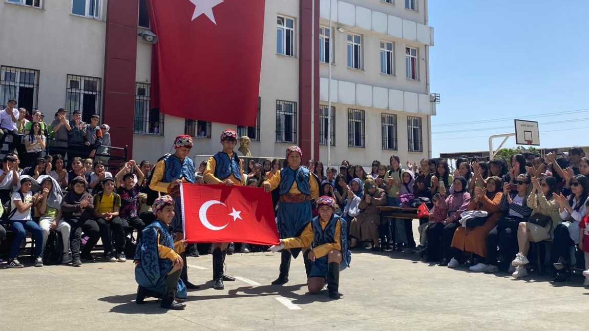 23 NİSAN ULUSAL EGEMENLİK VE ÇOCUK BAYRAMI ÇOŞKUYLA KUTLANDI .